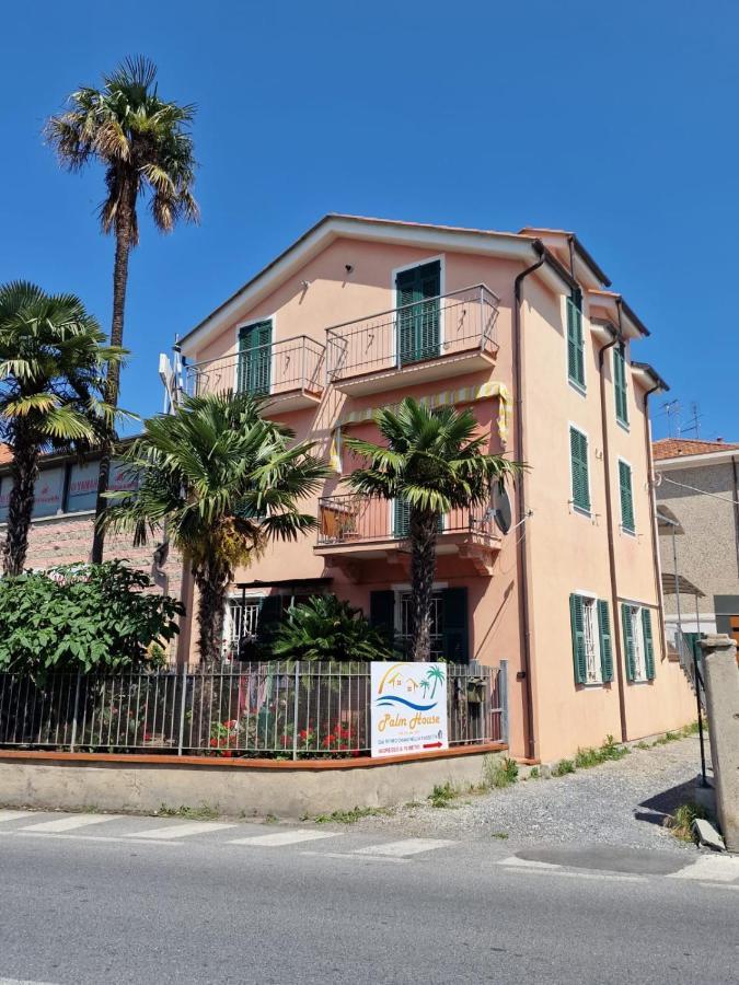 Palm House Leilighet Albenga Eksteriør bilde